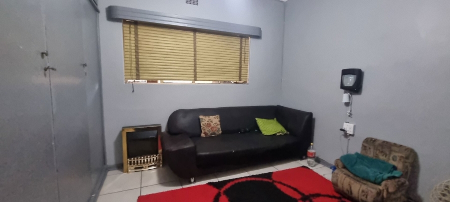 4 Bedroom Property for Sale in Beaconsfield Northern Cape